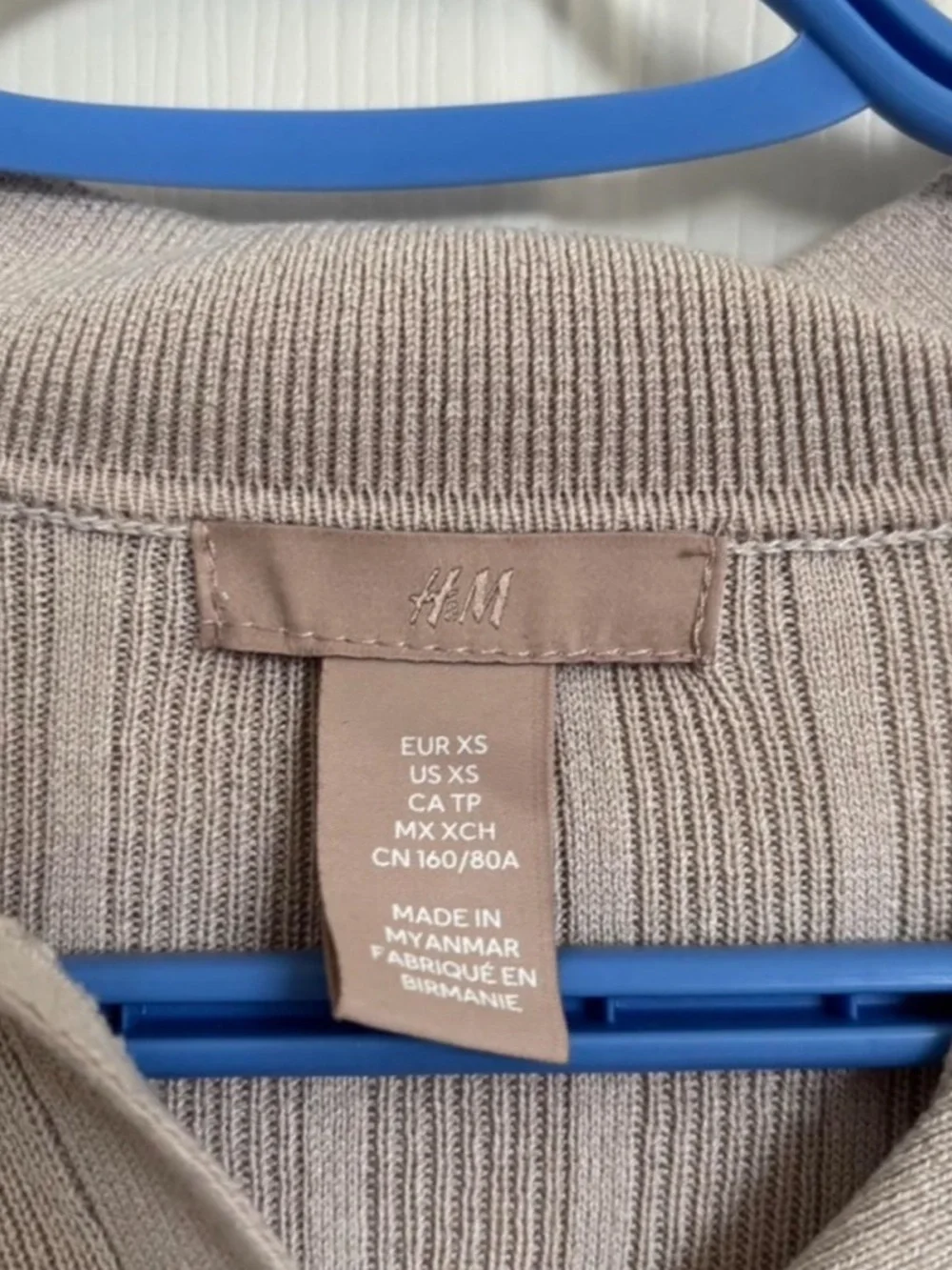 H&M Ribbed Cardigan - Picture 3 of 4